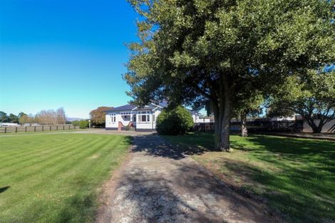 Photo of property in 82 Aerodrome Road, Dannevirke, 4972