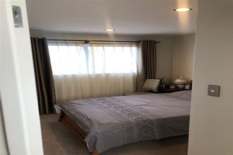 Photo of property in 21b Stamford Crescent, Flat Bush, Auckland, 2019