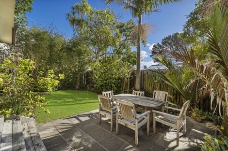 Photo of property in 65a Beresford Street, Bayswater, Auckland, 0622