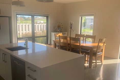 Photo of property in 27 Longview Street, Mangawhai, 0505