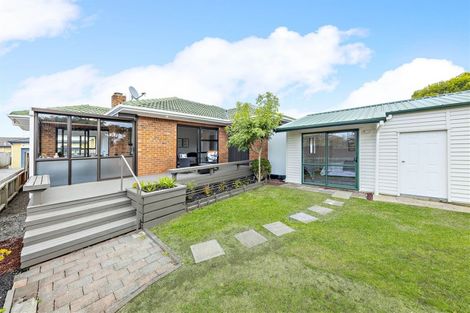 Photo of property in 15 Margan Avenue, Papatoetoe, Auckland, 2025