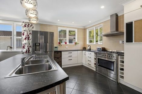 Photo of property in 16 Molloys Road, Te Marua, Upper Hutt, 5018