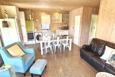 Photo of property in 108 Kelly Jade Avenue, Matarangi, Whitianga, 3592