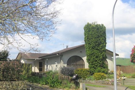 Photo of property in 12 Walnut Place, Owhata, Rotorua, 3010