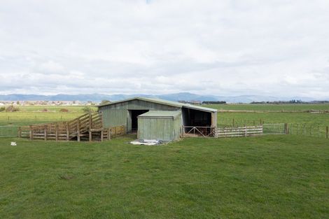 Photo of property in 537 No 1 Line, Longburn, Palmerston North, 4475