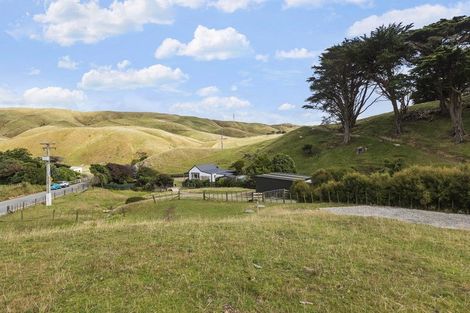 Photo of property in 18 Boom Rock Road, Ohariu, Wellington, 6037