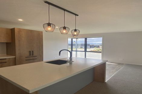 Photo of property in 4 Le Mans Grove, Cromwell, 9384