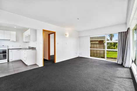 Photo of property in 56 Stanmore Bay Road, Stanmore Bay, Whangaparaoa, 0932