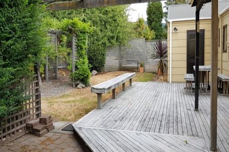 Photo of property in 76 Kinloch Road, Kinloch, Taupo, 3377