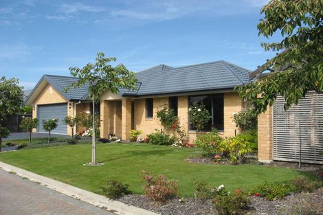 Photo of property in 12 Birchwood Close, Prebbleton, 7604