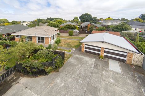 Photo of property in 1/8 Kyeburn Place, Avonhead, Christchurch, 8042