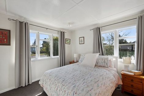 Photo of property in 8a Farnworth Avenue, Holdens Bay, Rotorua, 3010