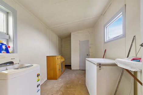 Photo of property in 17 George Street, Waimate, 7924