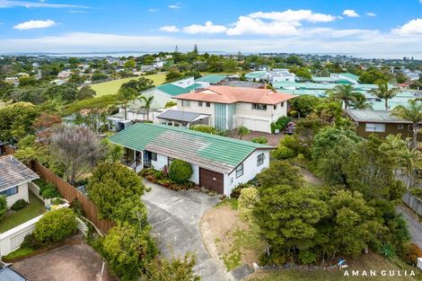 Photo of property in 10 Alnack Place, Torbay, Auckland, 0630