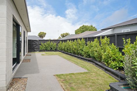 Photo of property in 403c Harewood Road, Harewood, Christchurch, 8051