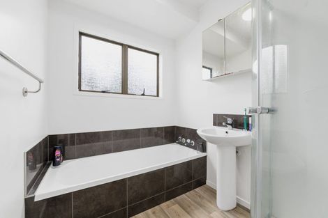 Photo of property in 18 Bradley Place, Nawton, Hamilton, 3200