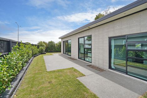 Photo of property in 403c Harewood Road, Harewood, Christchurch, 8051