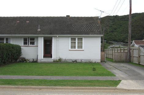 Photo of property in 3 Westbury Street, Naenae, Lower Hutt, 5011