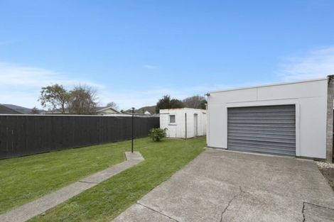 Photo of property in 4 Treadwell Street, Naenae, Lower Hutt, 5011