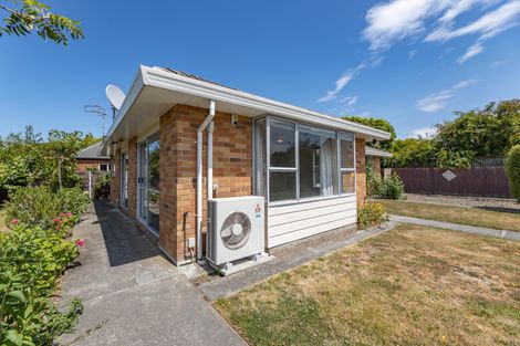 Photo of property in 1/8 Kyeburn Place, Avonhead, Christchurch, 8042