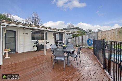 Photo of property in 17 Tait Street, Te Kamo, Whangarei, 0112