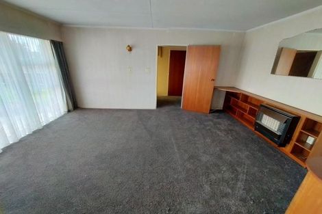 Photo of property in 22 Kings Drive, Levin, 5510