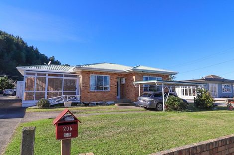 Photo of property in 206 Kuranui Street, Thames, 3500