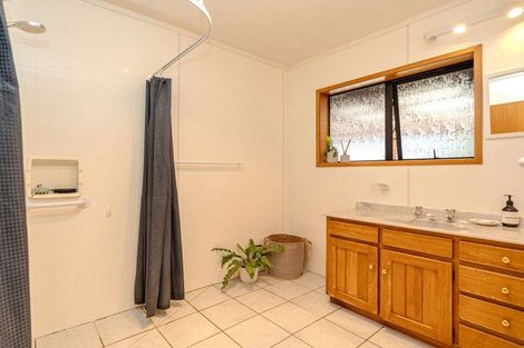 Photo of property in 105 Hone Heke Road, Kerikeri, 0230