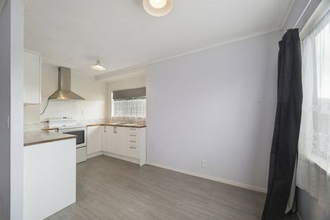 Photo of property in 15a Beech Place, Owhata, Rotorua, 3010