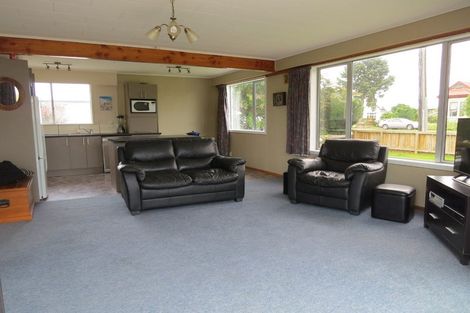 Photo of property in 81 Park Street, Winton, 9720