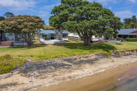 Photo of property in 342 Big Bay Road, Manukau Heads, Awhitu, 2684
