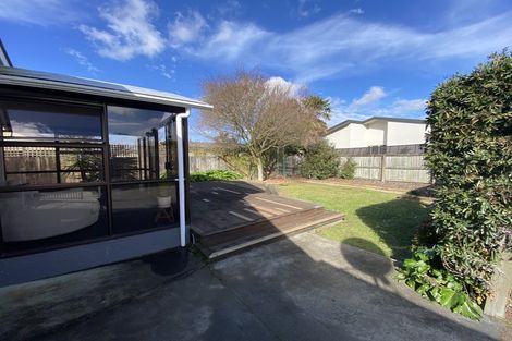 Photo of property in 145 Wairakei Road, Bryndwr, Christchurch, 8053