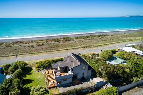 Photo of property in 6 Le Quesne Road, Bay View, Napier, 4104