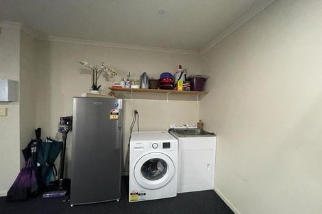 Photo of property in 47 Tiri Tiri Road, Birkdale, Auckland, 0626