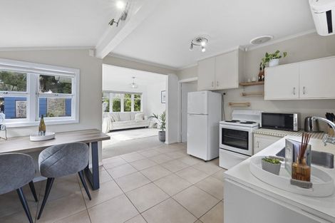 Photo of property in 3/230 Bucklands Beach Road, Bucklands Beach, Auckland, 2012