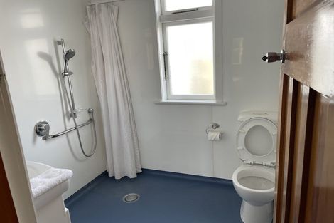 Photo of property in 3 Humber Street, Island Bay, Wellington, 6023