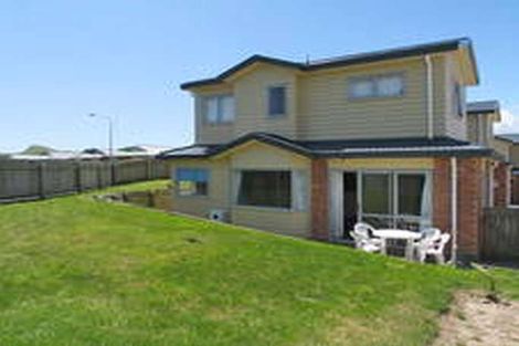 Photo of property in 12 Pohutukawa Grove, Titahi Bay, Porirua, 5022
