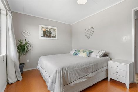 Photo of property in 168 Massey Road, Waipu, 0582