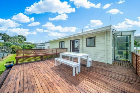 Photo of property in 16 Wharua Road, Oakura, Hikurangi, 0184