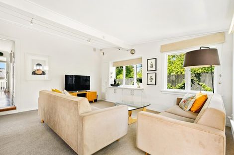 Photo of property in 20a Matipo Road, Te Atatu Peninsula, Auckland, 0610