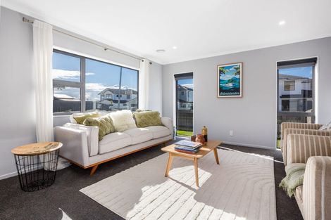 Photo of property in 13 Atherton Terrace, Churton Park, Wellington, 6037