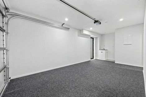 Photo of property in 58c Fitzherbert Avenue, West Harbour, Auckland, 0618