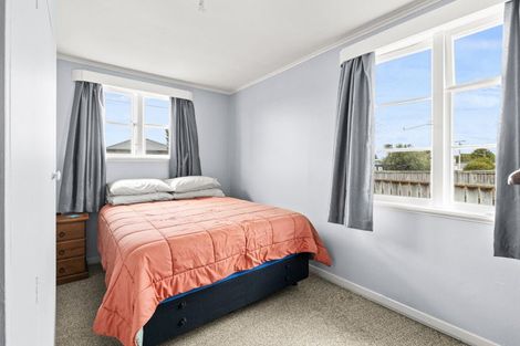 Photo of property in 22 Bell Street, Marton, 4710