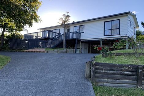 Photo of property in 78 West Harbour Drive, West Harbour, Auckland, 0618