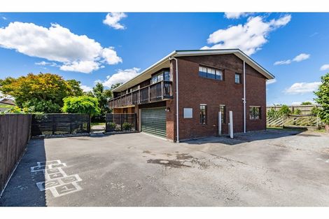 Photo of property in 17a Sonning Place, Redwood, Christchurch, 8051