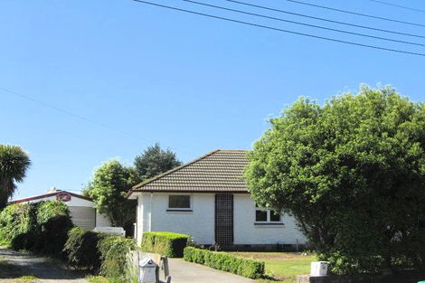Photo of property in 11 Cunliffe Road, Redwood, Christchurch, 8051