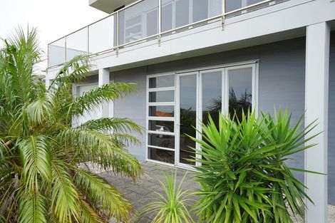 Photo of property in 3 Orewa Heights Crescent, Orewa, 0931