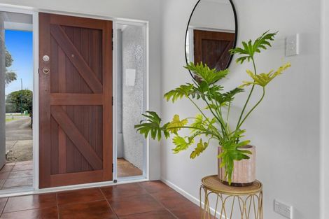 Photo of property in 4 Marlin Drive, Coastlands, Whakatane, 3120