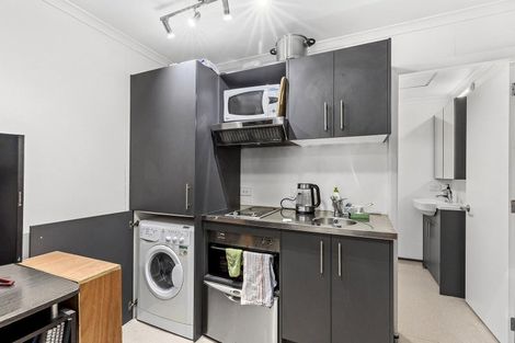 Photo of property in Monvie Apartments, 312/15 Holland Street, Te Aro, Wellington, 6011