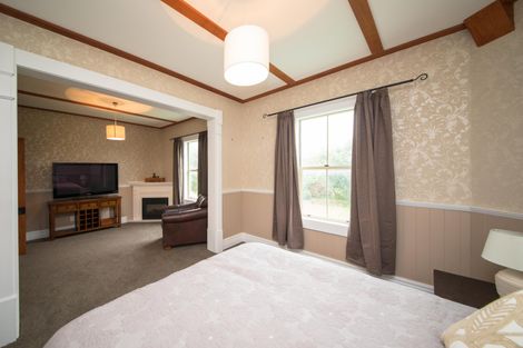 Photo of property in 310 Hewitts Road, Linton, Palmerston North, 4472